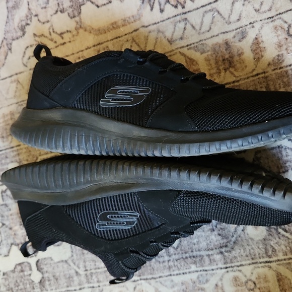 Skechers Men's Black Athletic Sneakers US 12 - Picture 6 of 8